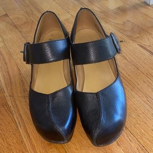 John fluevog Platform Mary Jean heel